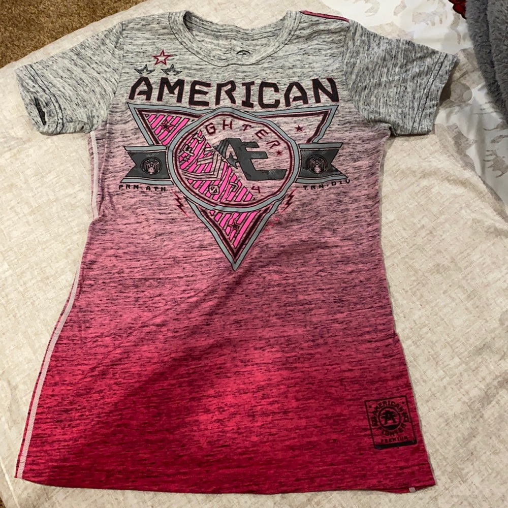 Women’s American fighter tee